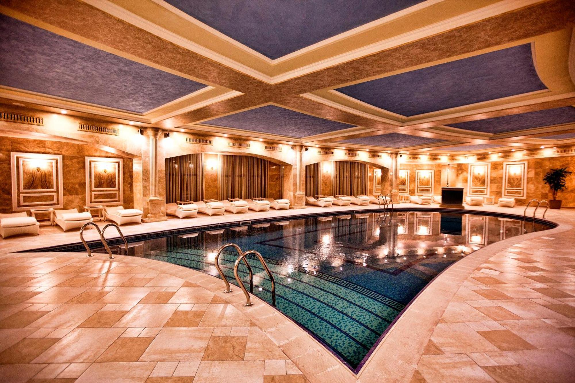 Multi Grand Pharaon Hotel Ptghni ภายนอก รูปภาพ