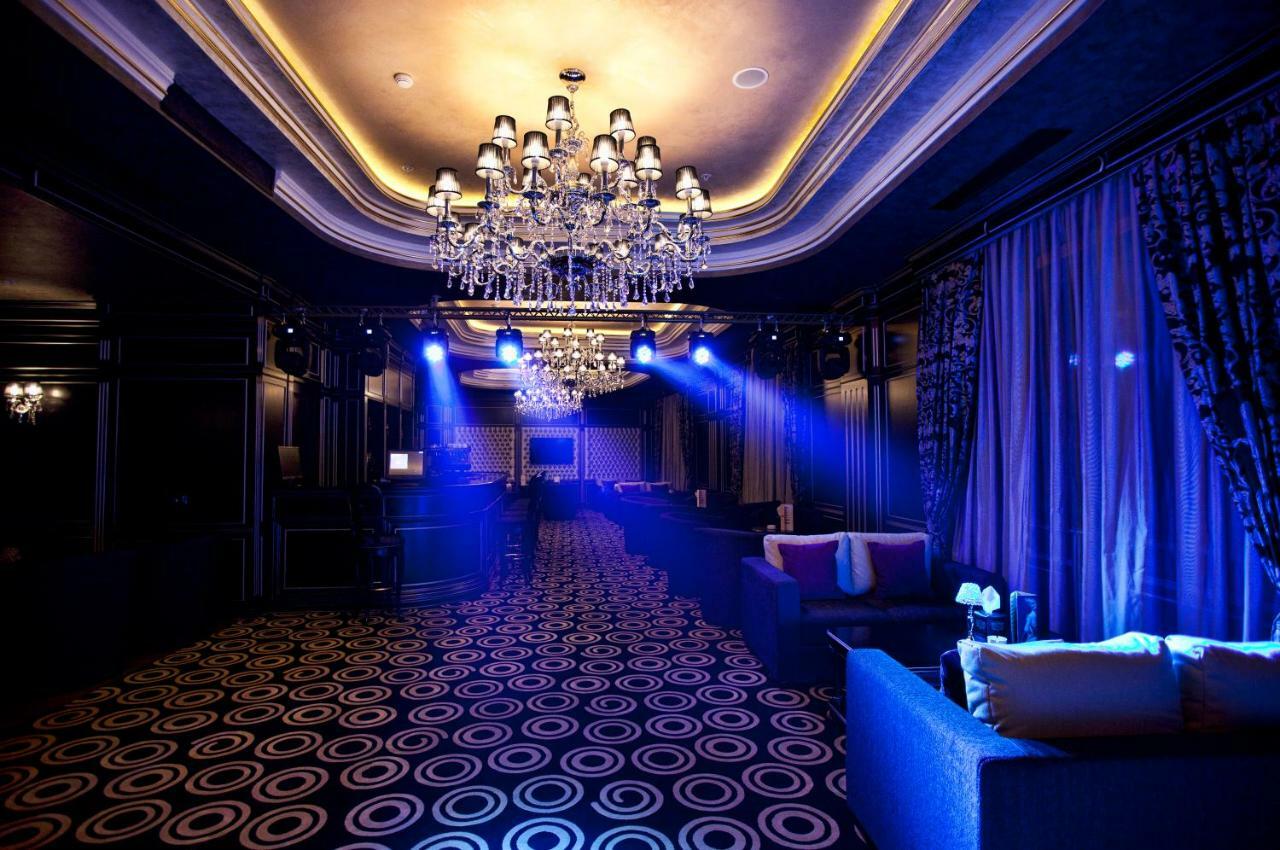 Multi Grand Pharaon Hotel Ptghni ภายนอก รูปภาพ